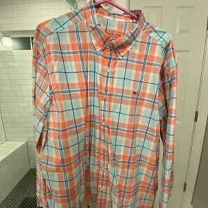 XXL Vineyard vine’s performance shirt.